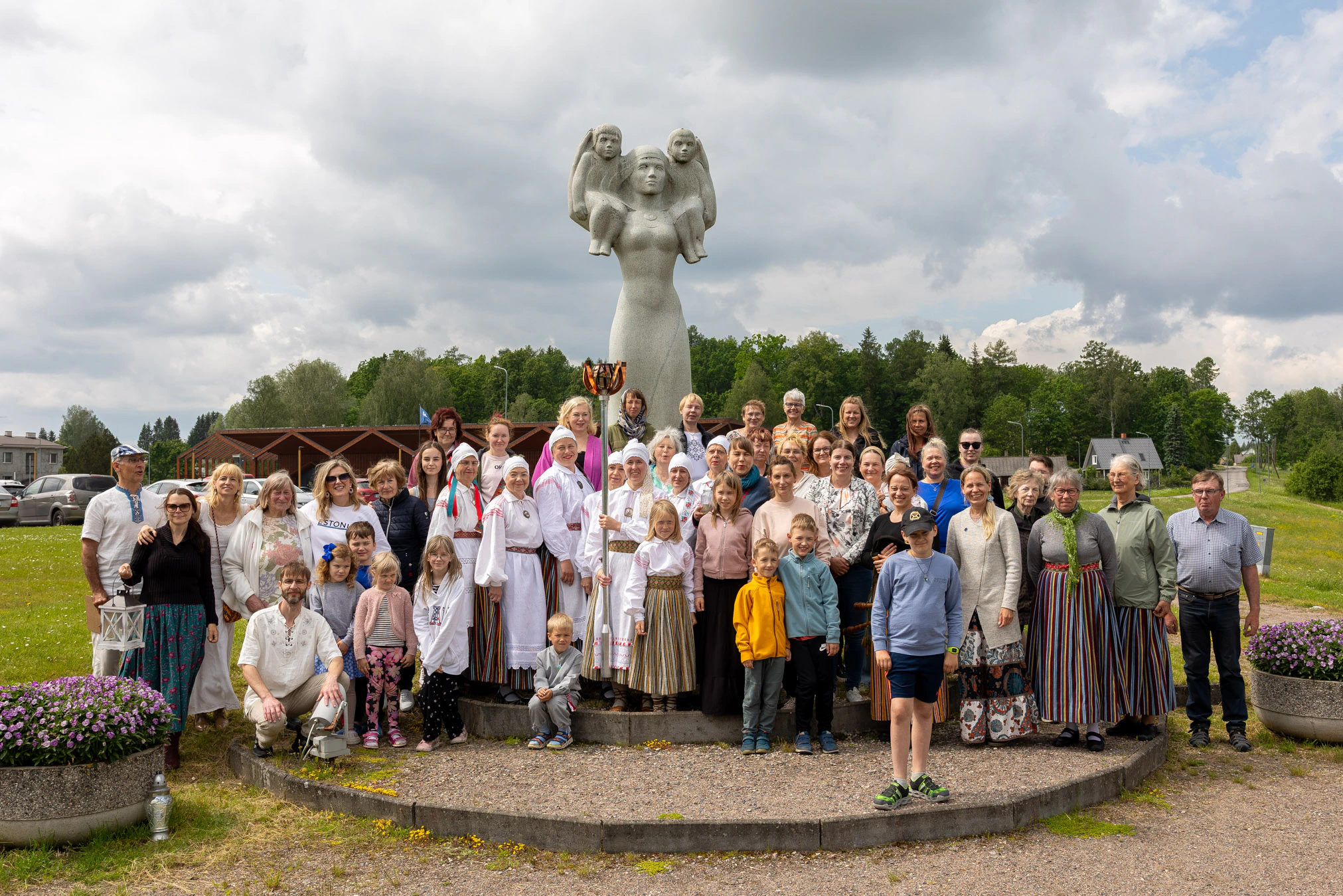 Eesti Ema monument Rõuges